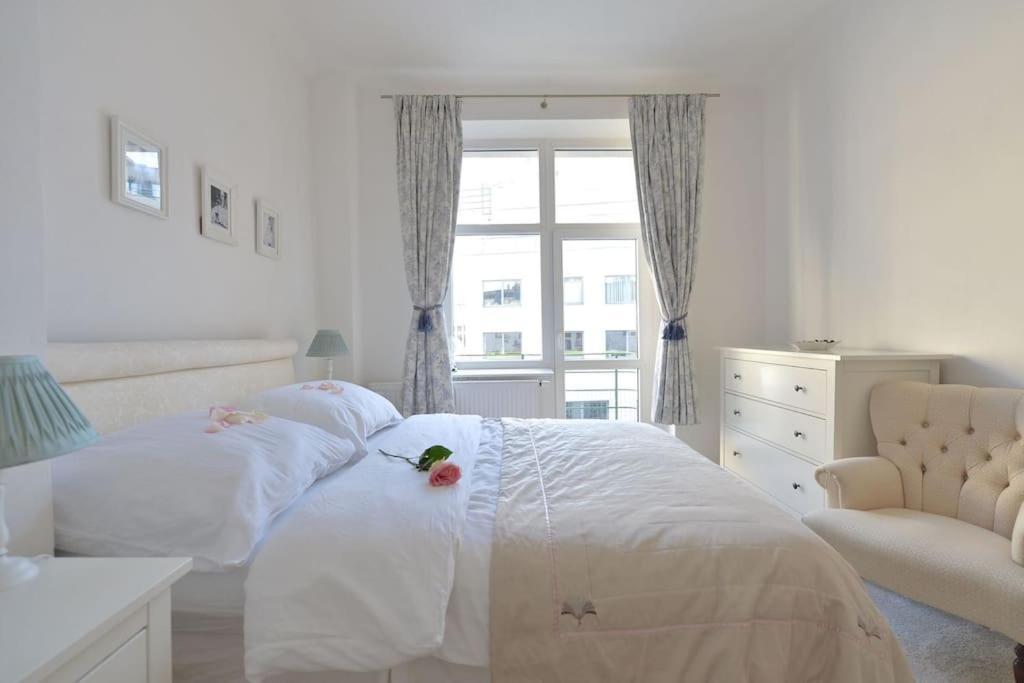 Appartement Luxury 3bedrs 2baths By Old Town Square